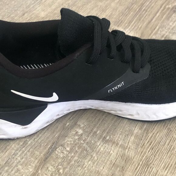 Nike Odyssey React Flyknit 2 Black White Womens Running Shoes Sneakers Size 7.5 - Picture 11 of 11